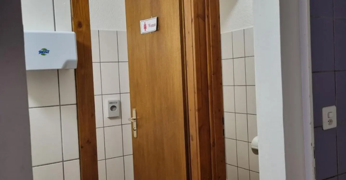 Restaurierung von 3,0 Zimmern im Erdgeschoss - Foto 4 von 4