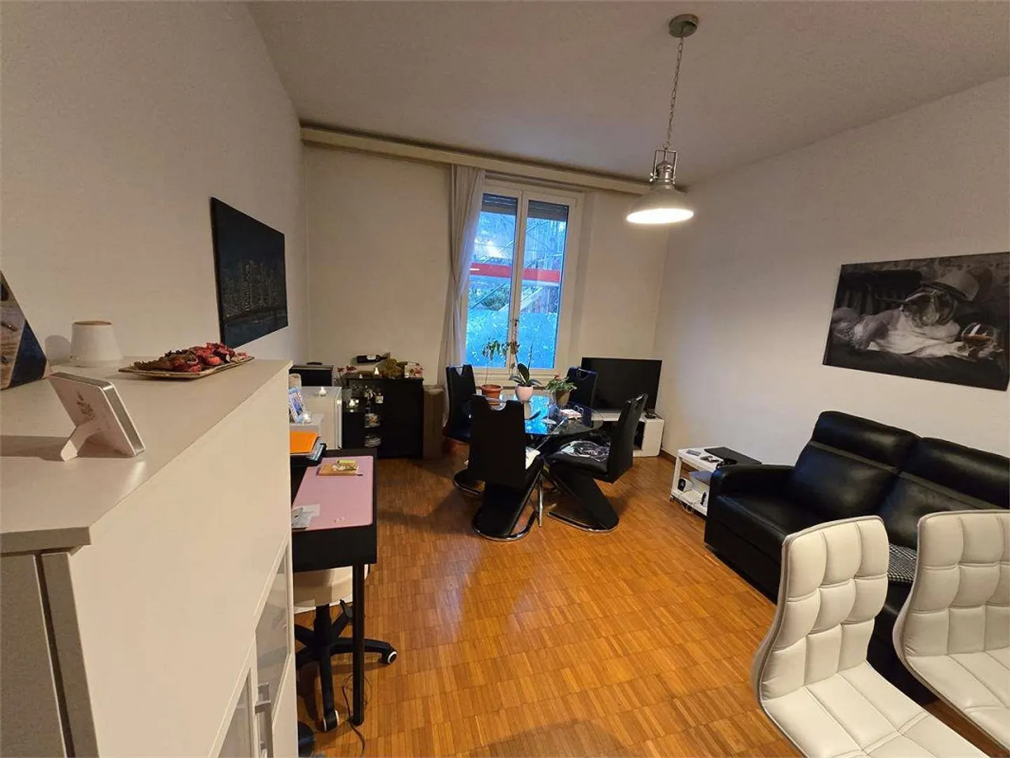 Chiasso - Accueillant 2.5 Pièces dans un Emplacement Calme et Central - Photo 2 sur 7