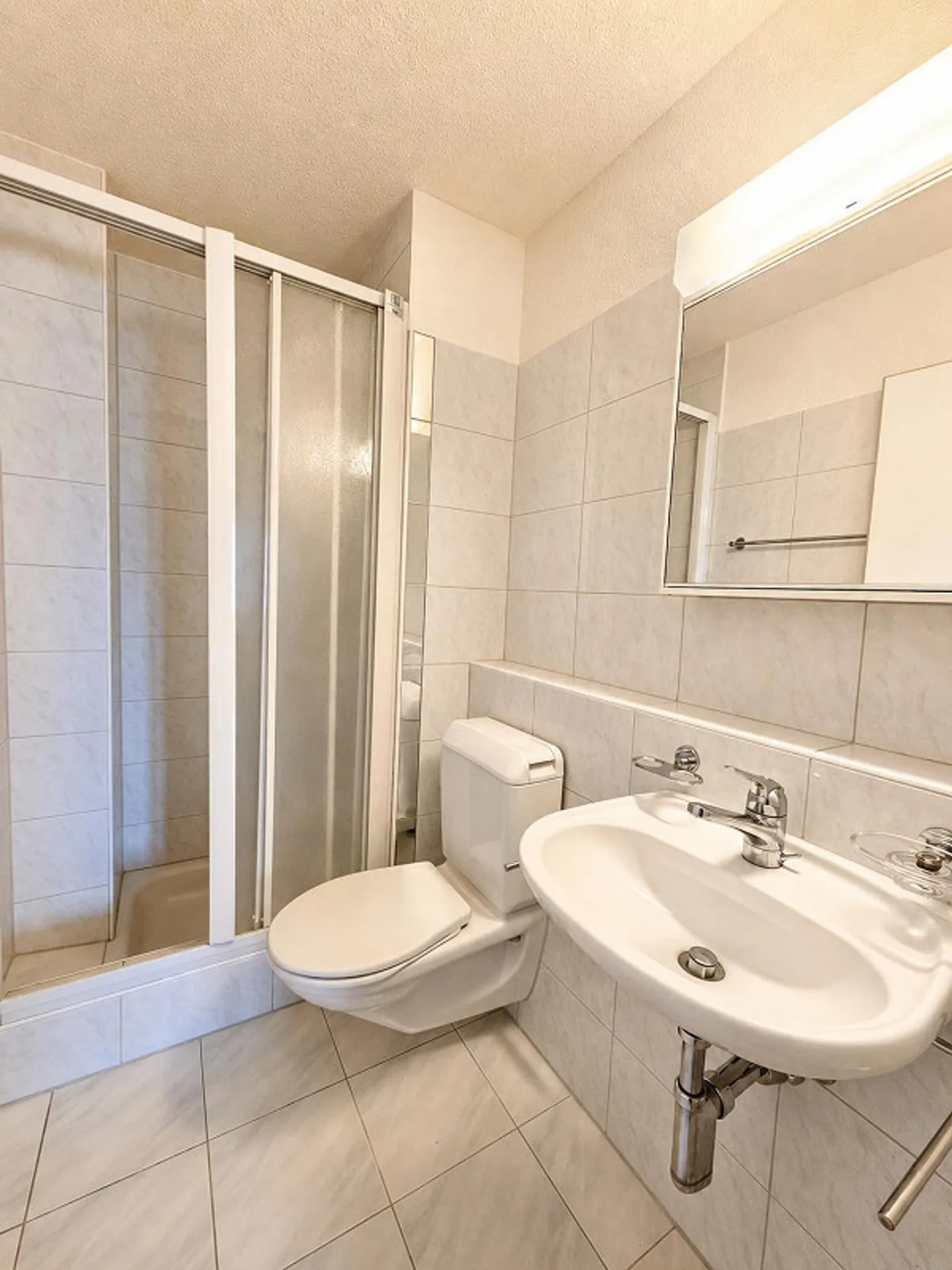 Appartement en duplex moderne de 5,5 pièces avec galerie à Gippingen AG - Photo 8 sur 15