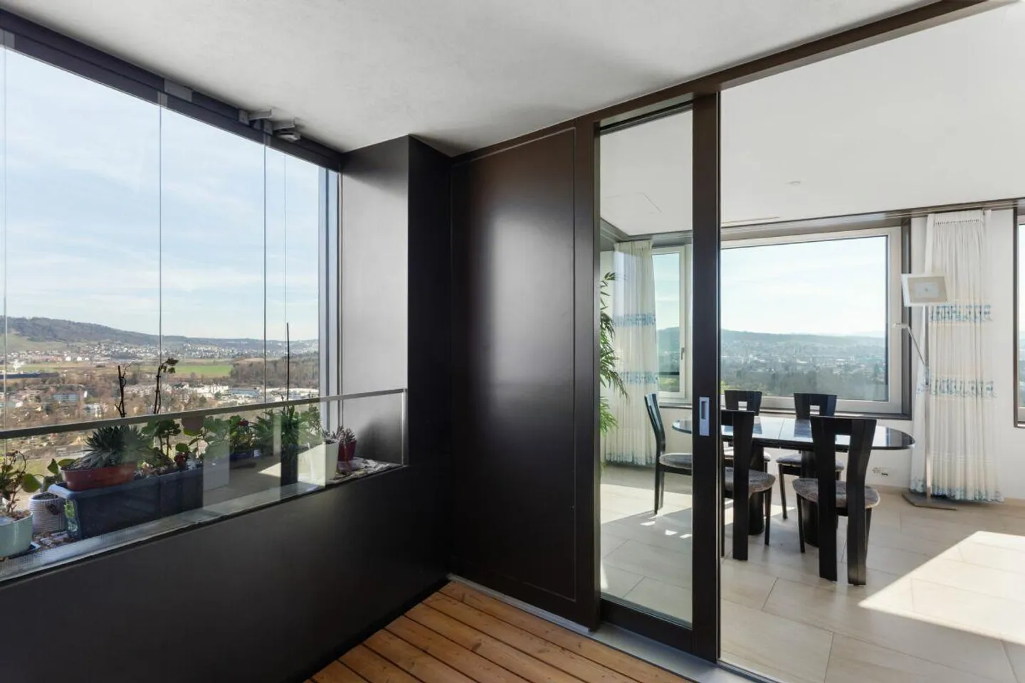 Vivere esclusivamente al 23° piano della Limmat Tower - con vista sulle Alpi - Foto 10 di 12