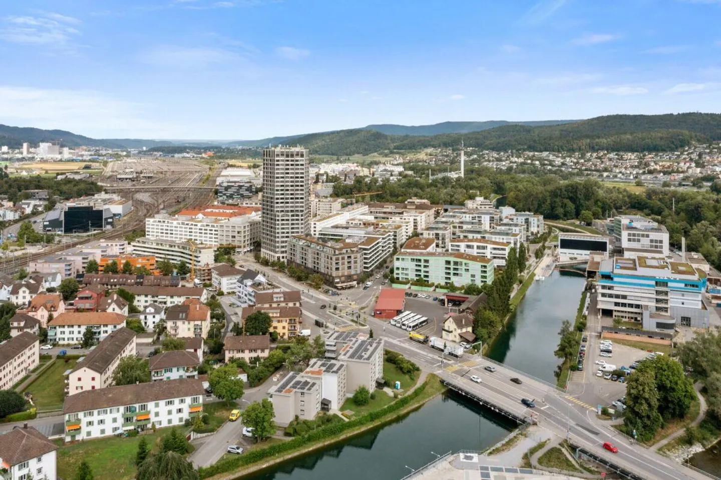 Vivere esclusivamente al 23° piano della Limmat Tower - con vista sulle Alpi - Foto 12 di 12