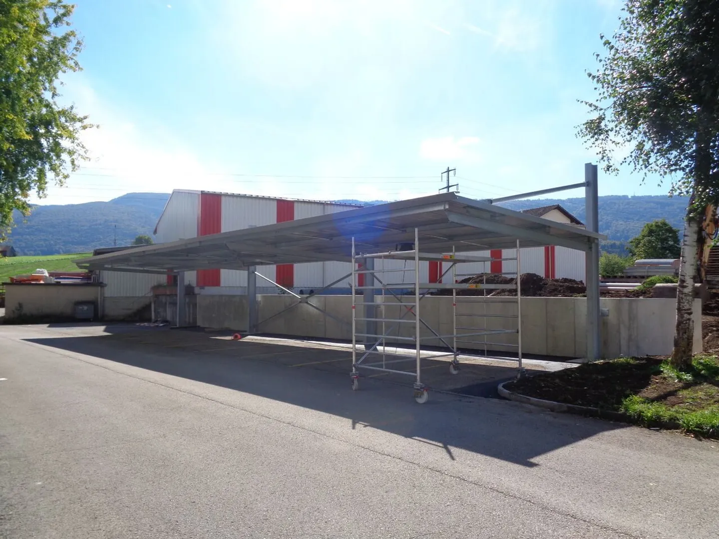 Parkplatz im Freien mieten - Foto 2 von 3