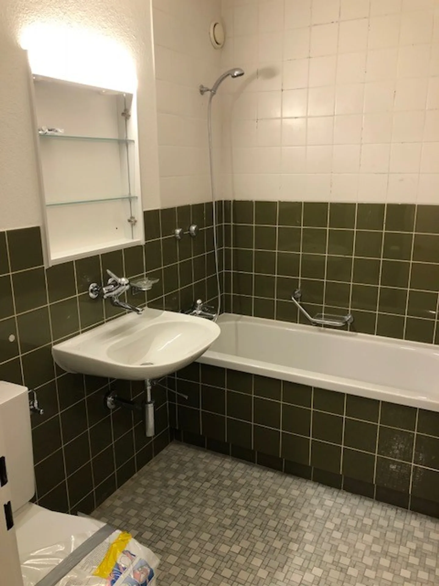 AFFITTO SENZA DEPOSITO - Appartamento Singolo Pratico - Foto 6 di 6