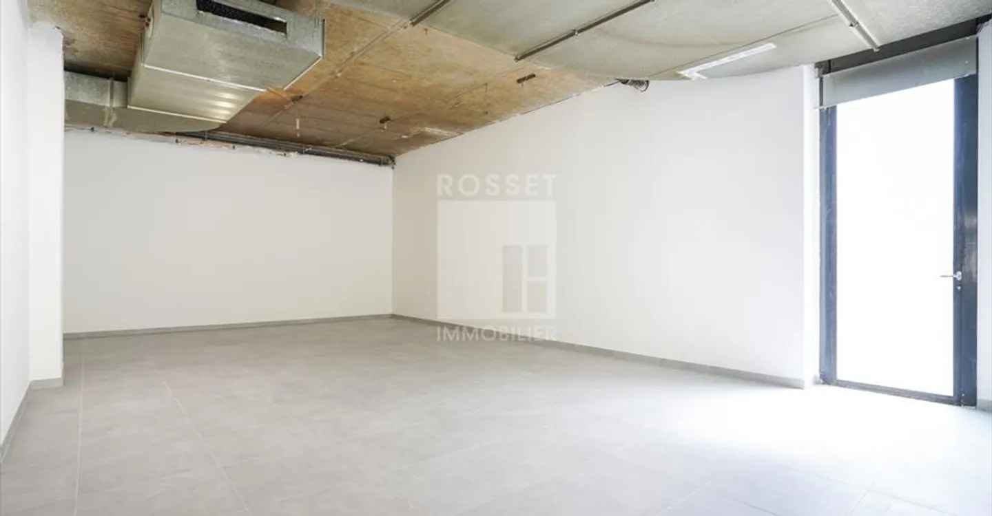 Magasin à louer - Photo 3 sur 11