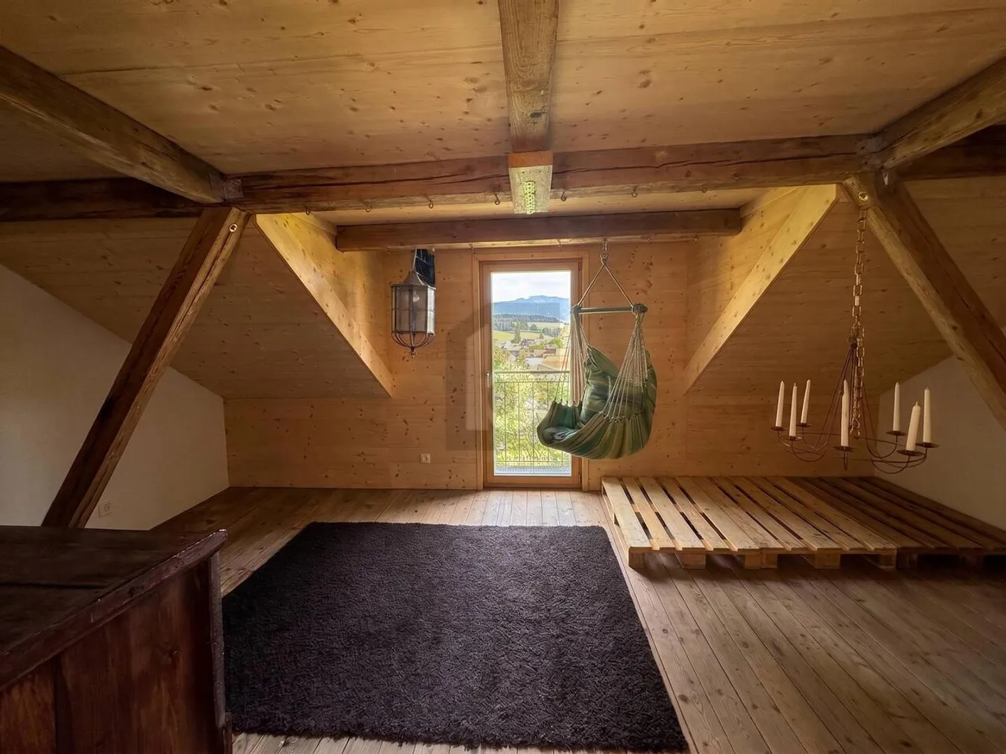 Charmantes Reihenhaus mit Aussicht - Foto 3 von 6