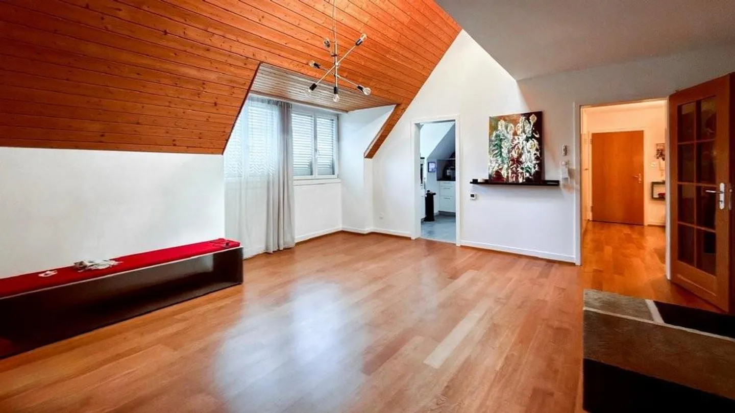 Maisonette-Wohnung mit Balkonen - Foto 5 von 9