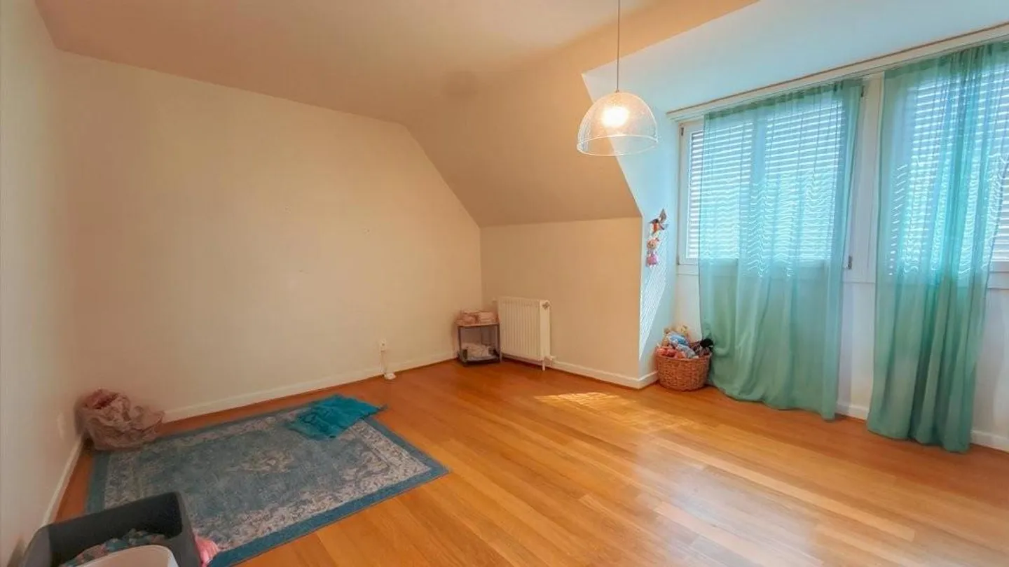 Maisonette-Wohnung mit Balkonen - Foto 6 von 9