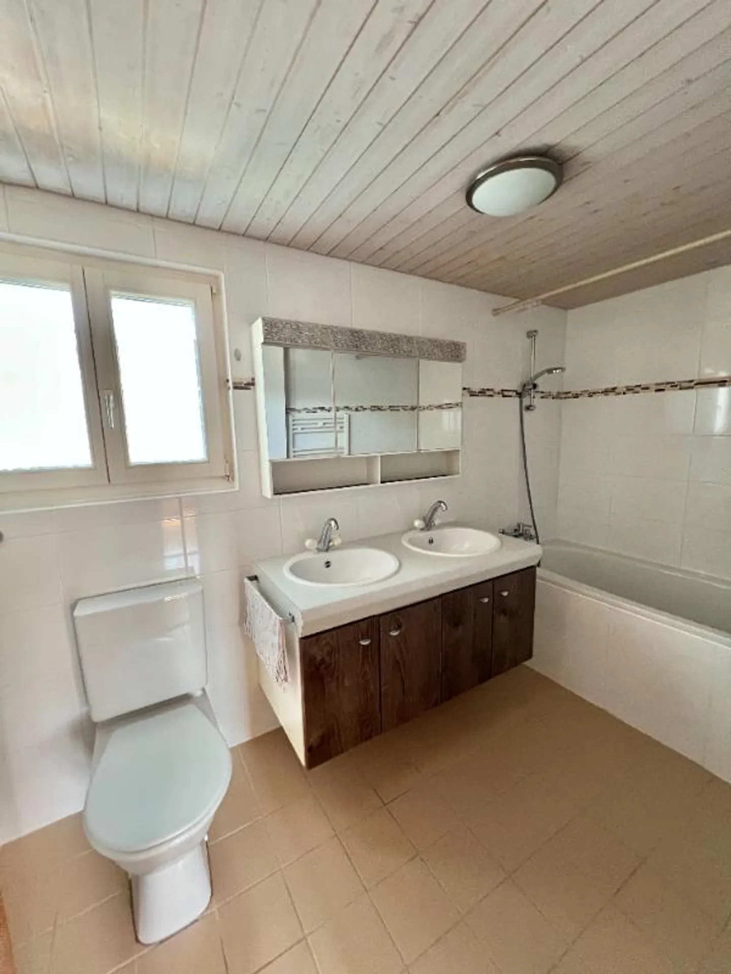 Herrliche 2,5 Zimmer-Wohnung in Naturnähe - Foto 4 von 10