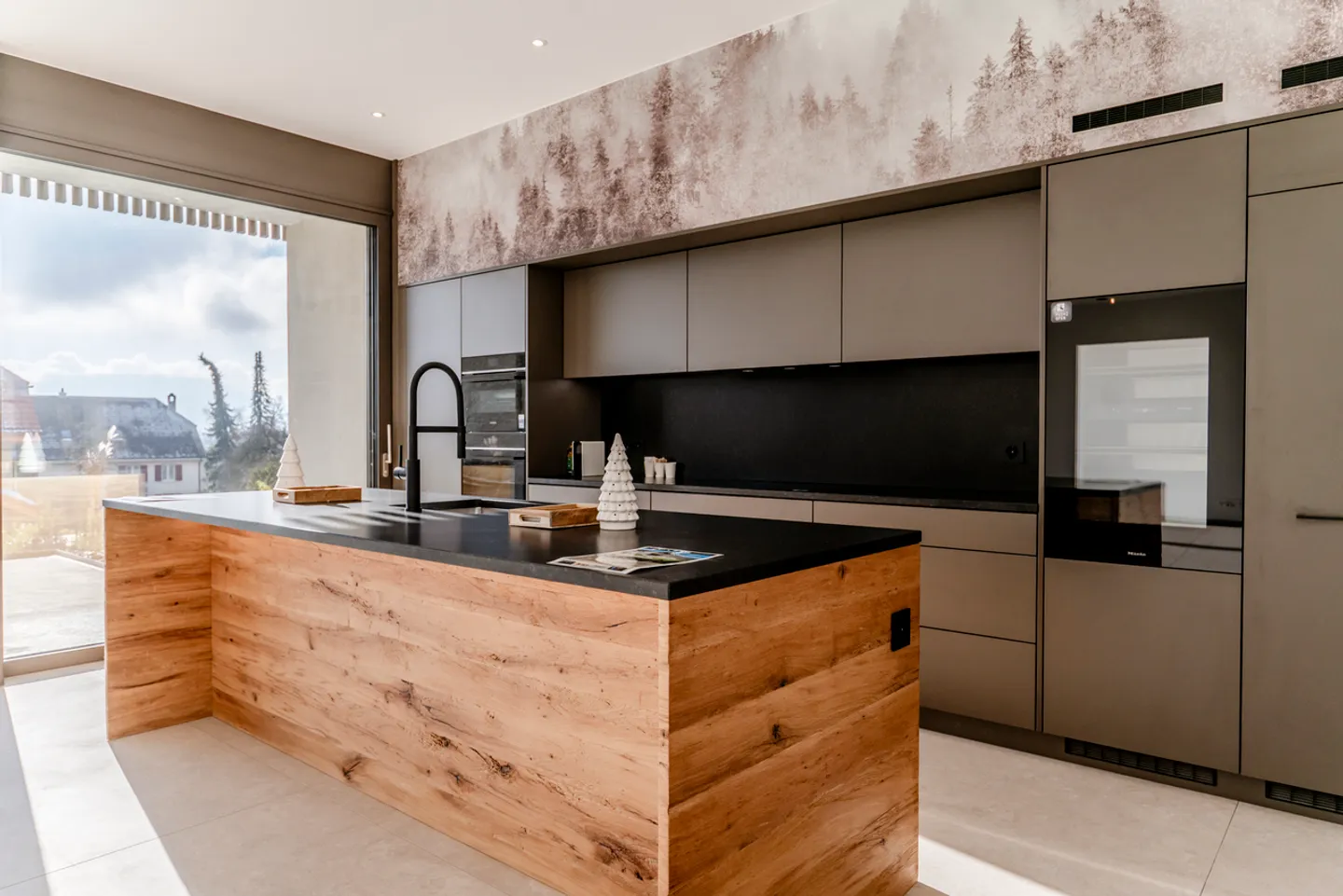 Elégance absolue et cadre bucolique pour cette villa neuve - Photo 3 sur 16