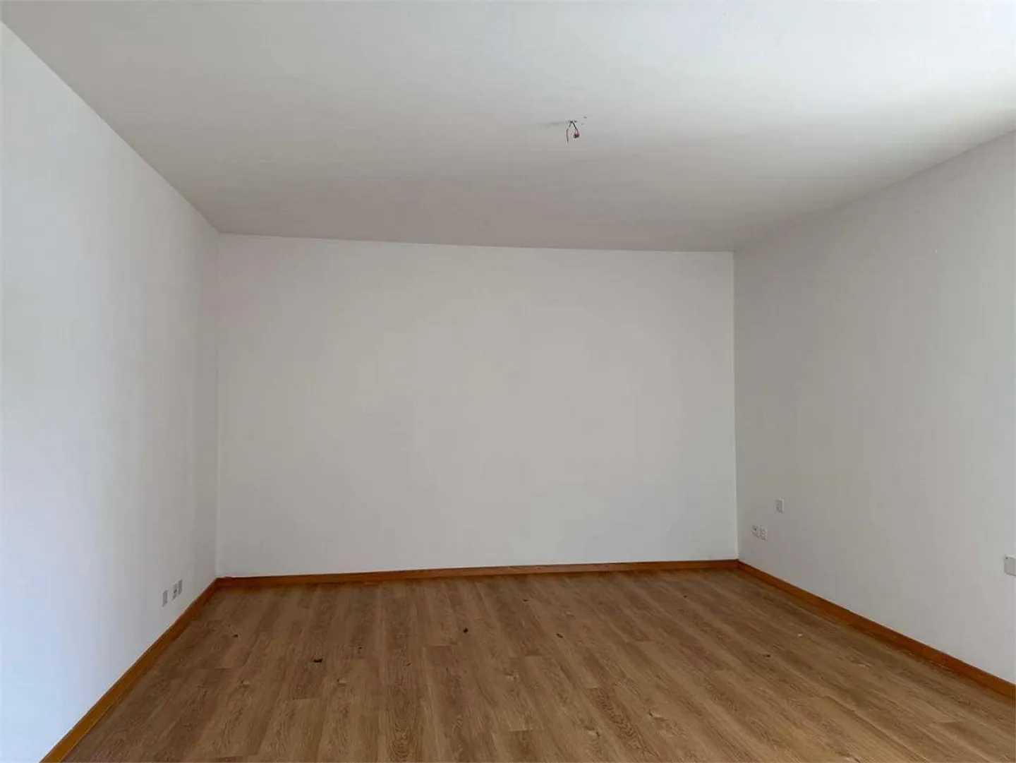 Lugano - Geräumige 4.5 Zimmer mit Doppelwohnzimmer und 5 Terrassen - Foto 7 von 13
