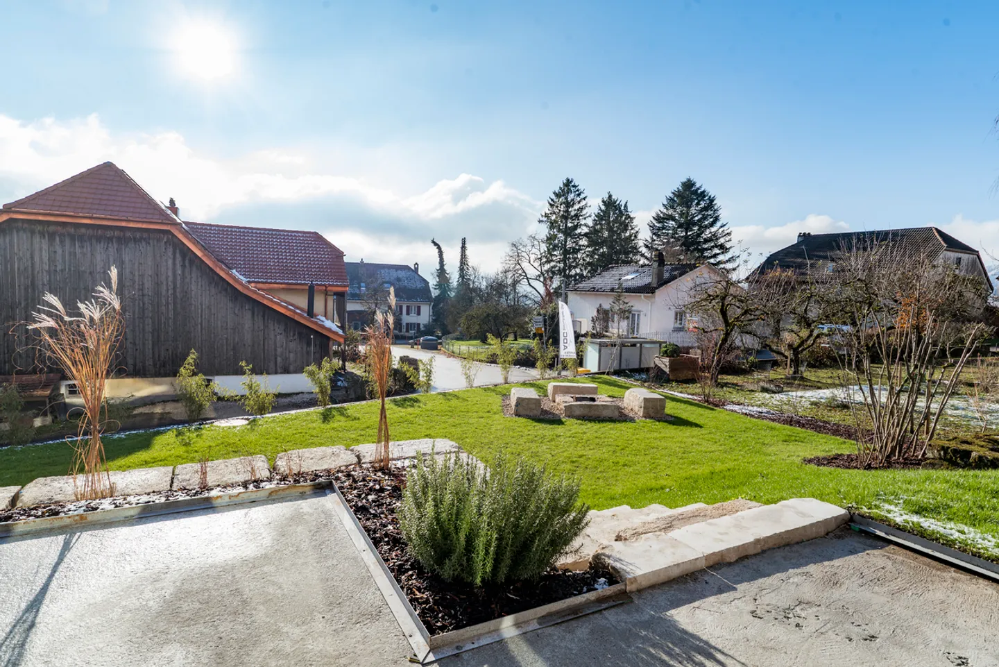 Elégance absolue et cadre bucolique pour cette villa neuve - Photo 14 sur 16
