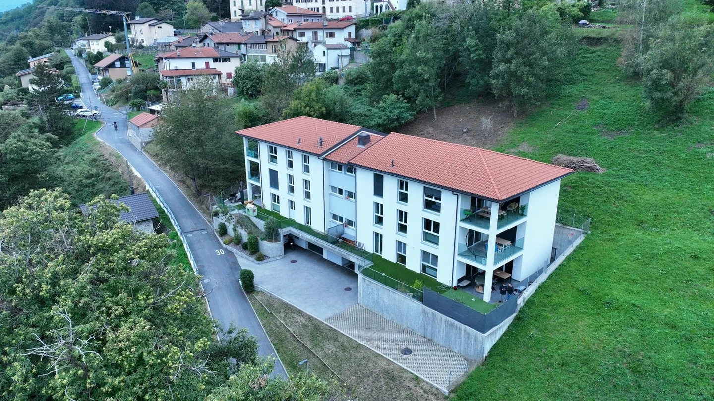 Bright 4.5-Room Apartment in Capriasca - Photo 14 of 14