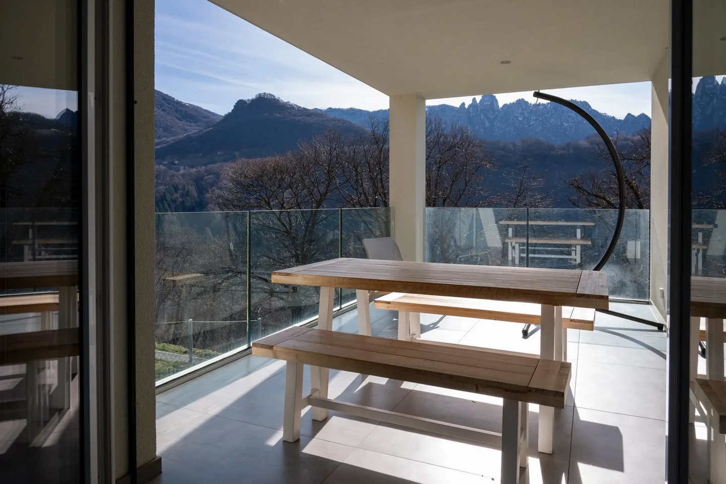 Bright 4.5-Room Apartment in Capriasca - Photo 13 of 14