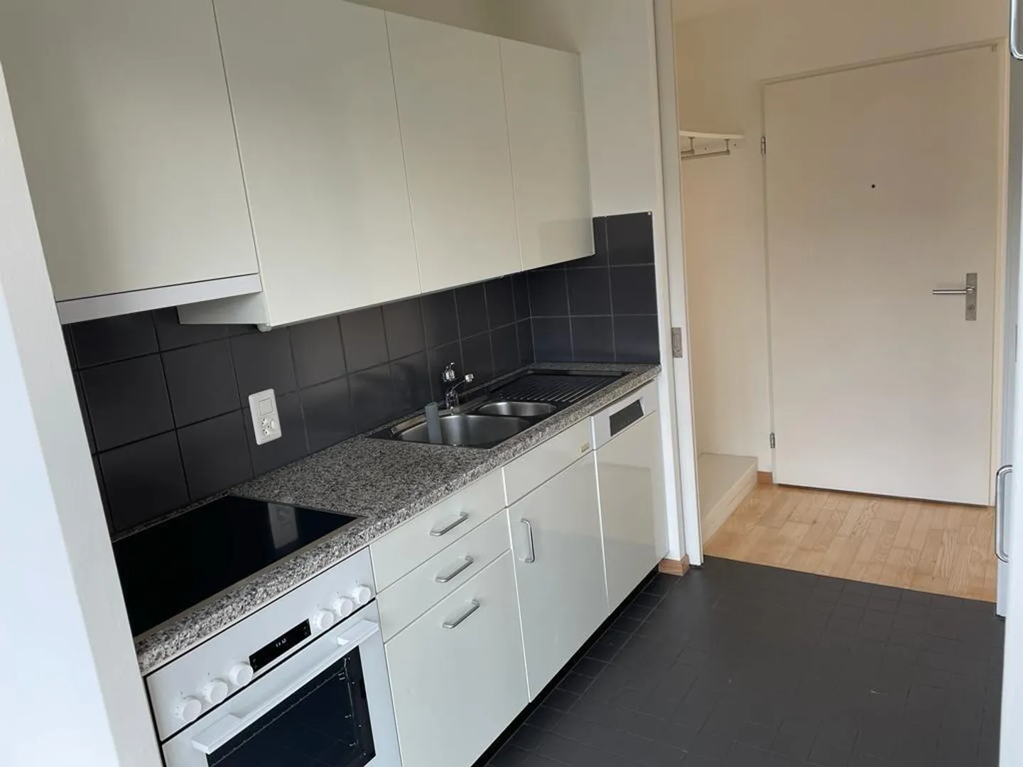Ruhige Wohnlage mit viel Lebensqualität - Foto 3 di 6