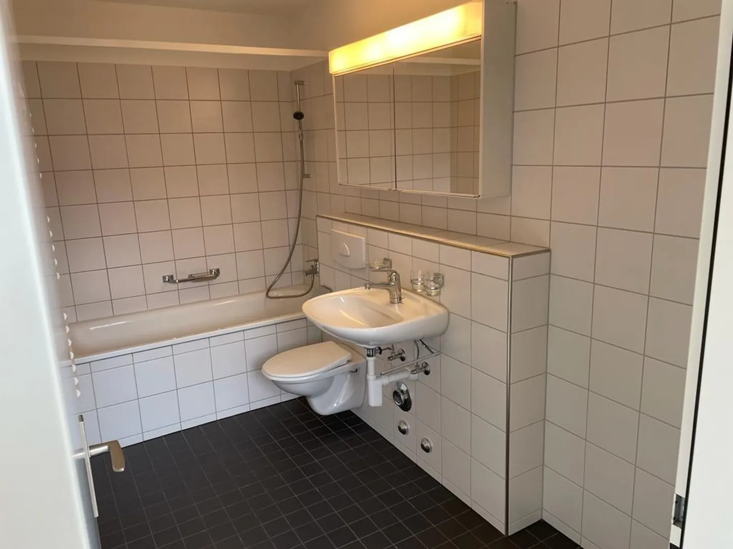 Ruhige Wohnlage mit viel Lebensqualität - Foto 2 di 6