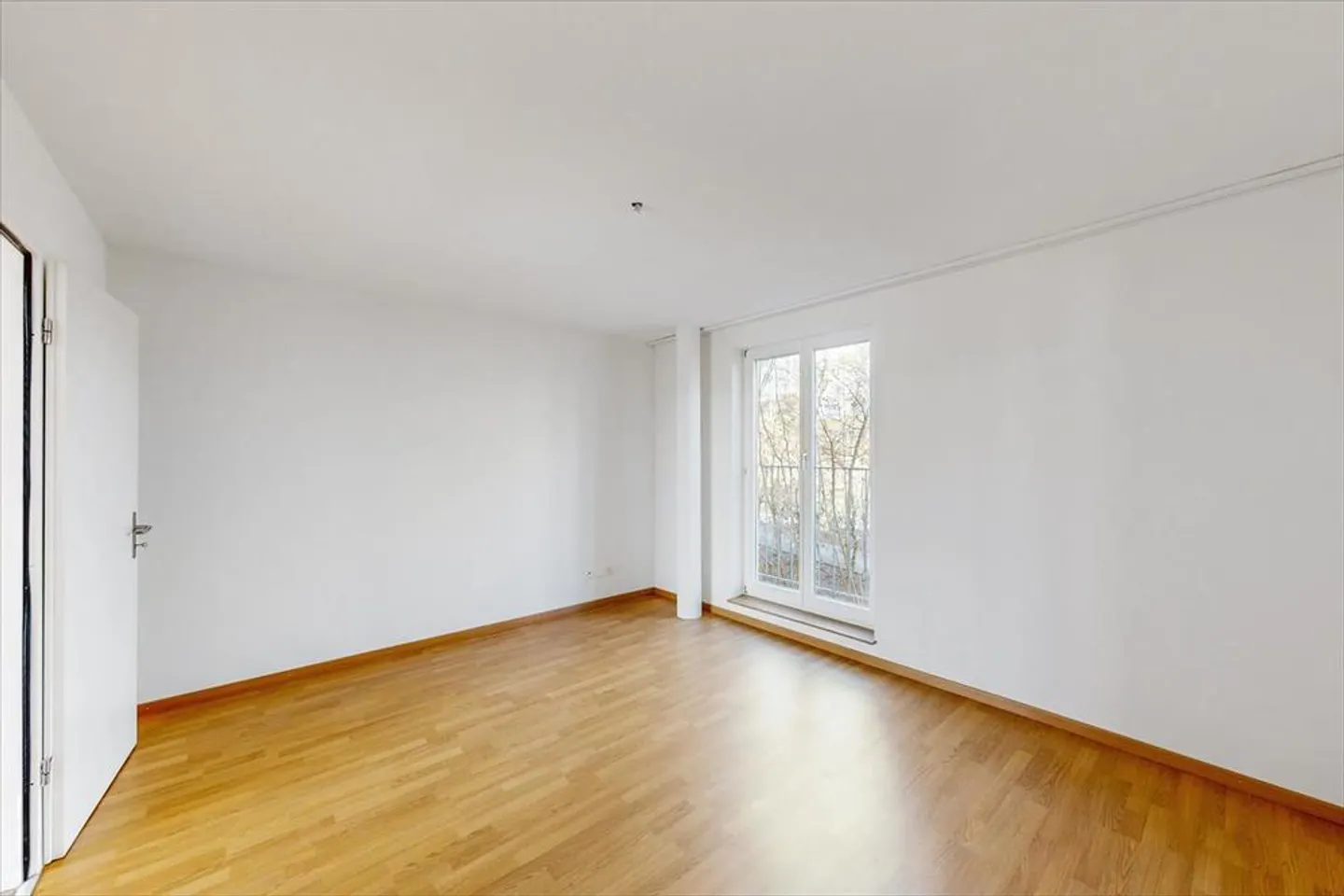 Bella appartamento con grande balcone - Foto 4 di 8