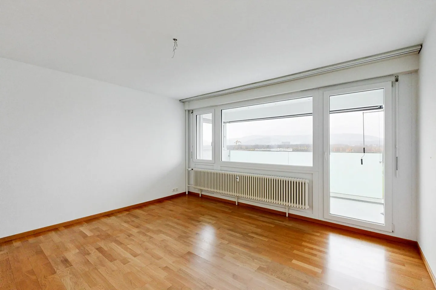 Modernes Apartment mit herrlicher Aussicht - Foto 4 von 11