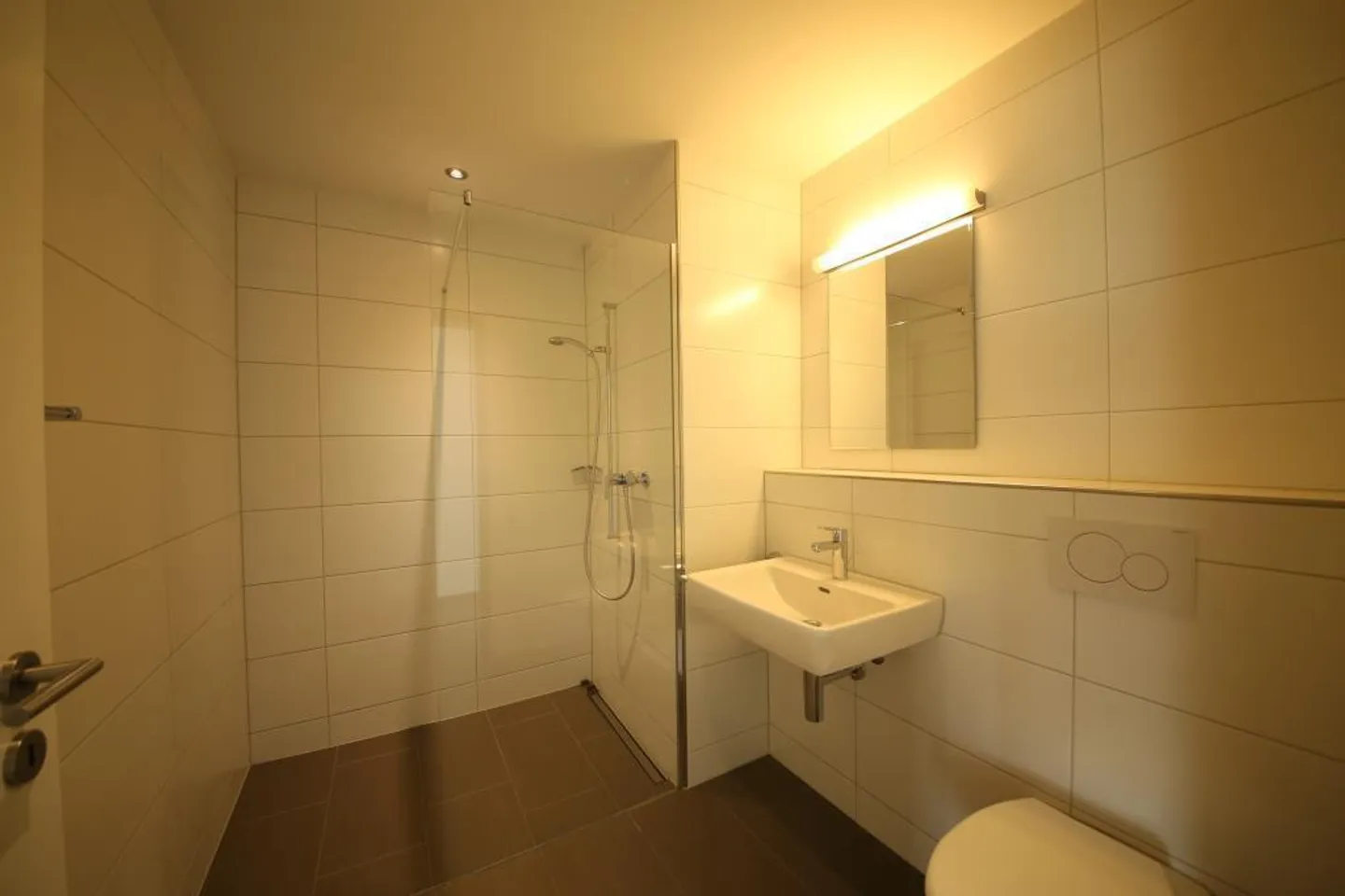 Modern Ground Floor 4.5 Room Apartment in Sax for Rent! - Photo 9 of 12