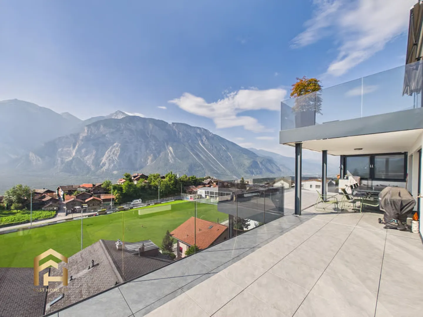 Ampio appartamento con terrazza 5.5 con vista libera sulla valle del Rodano - Foto 13 di 13