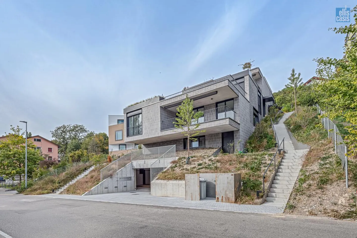 New 4.5-room terrace apartment with generous ancillary rooms! - Photo 13 of 17