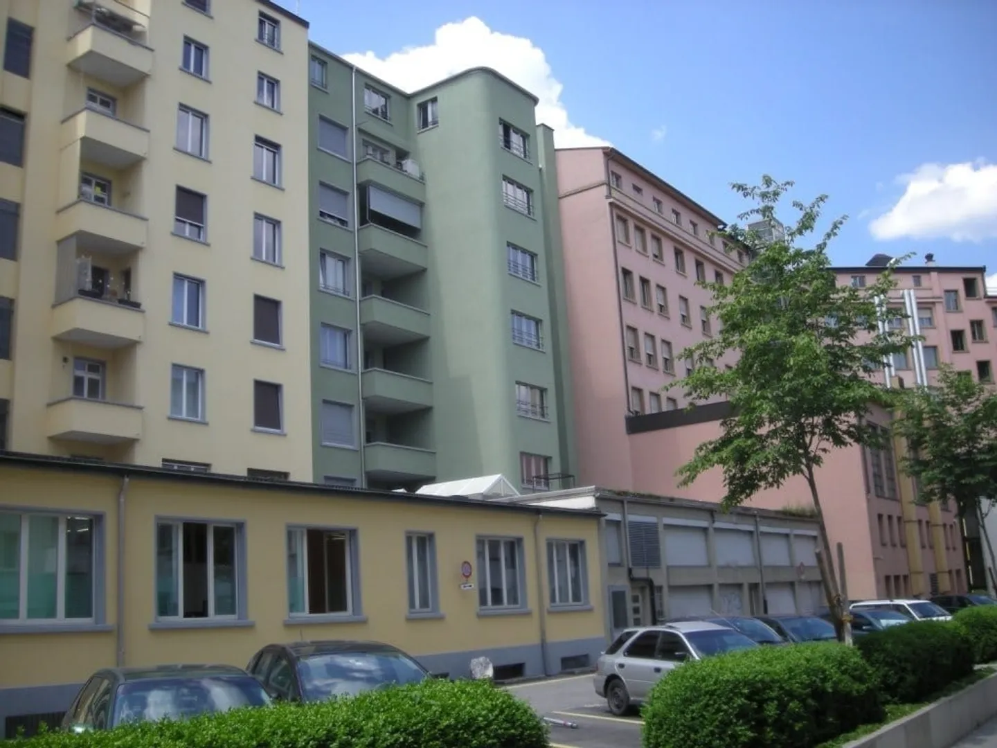 Ufficio, 1° piano a sinistra - Foto 1 di 8