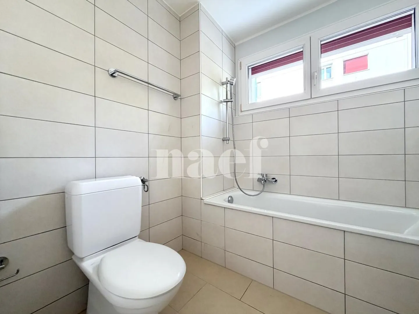 Beautiful 4-room apartment with unobstructed view and balcony - Photo 8 of 11