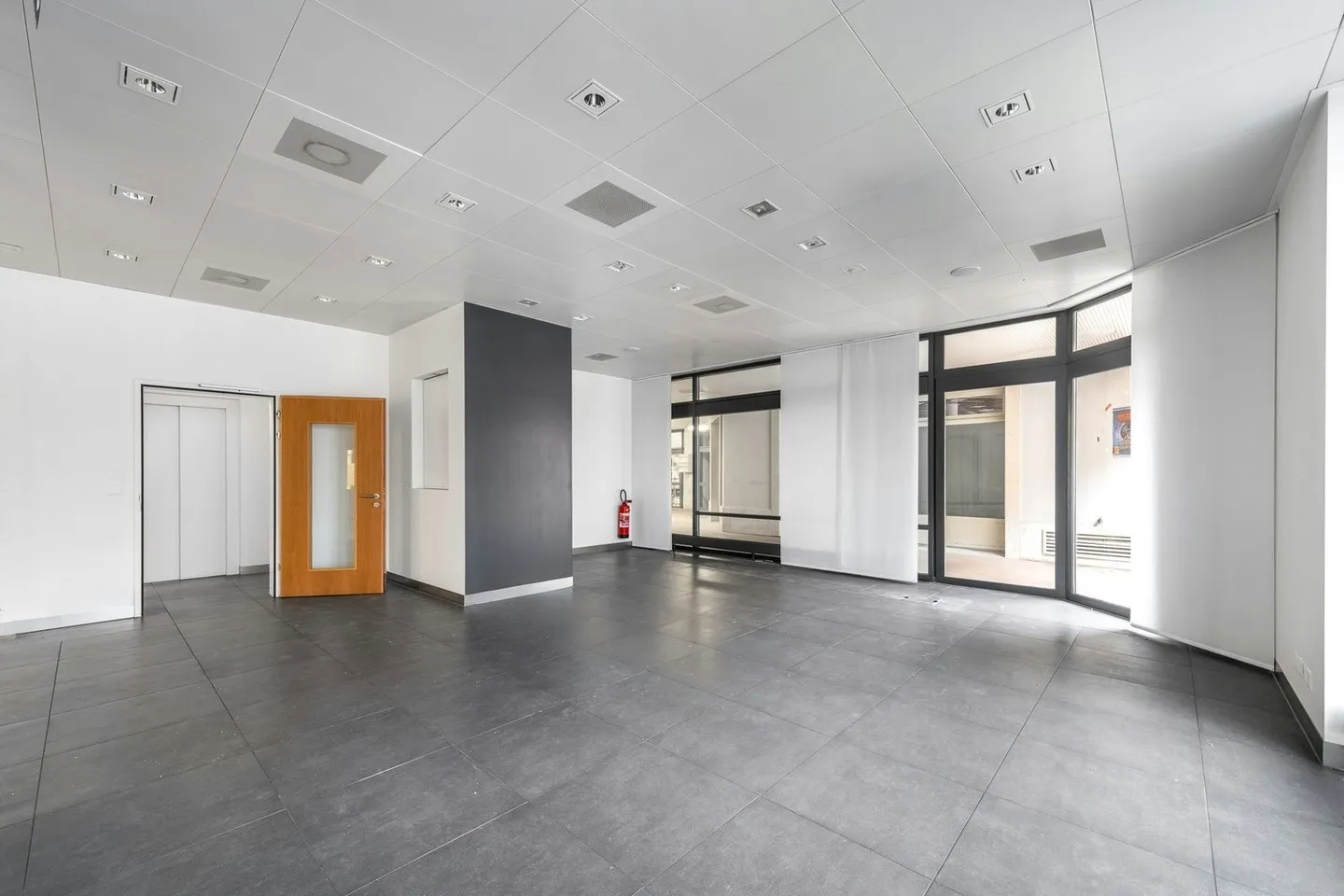 Il tuo spazio commerciale di circa 154 m² nel cuore di Stedtli! - Foto 5 di 11