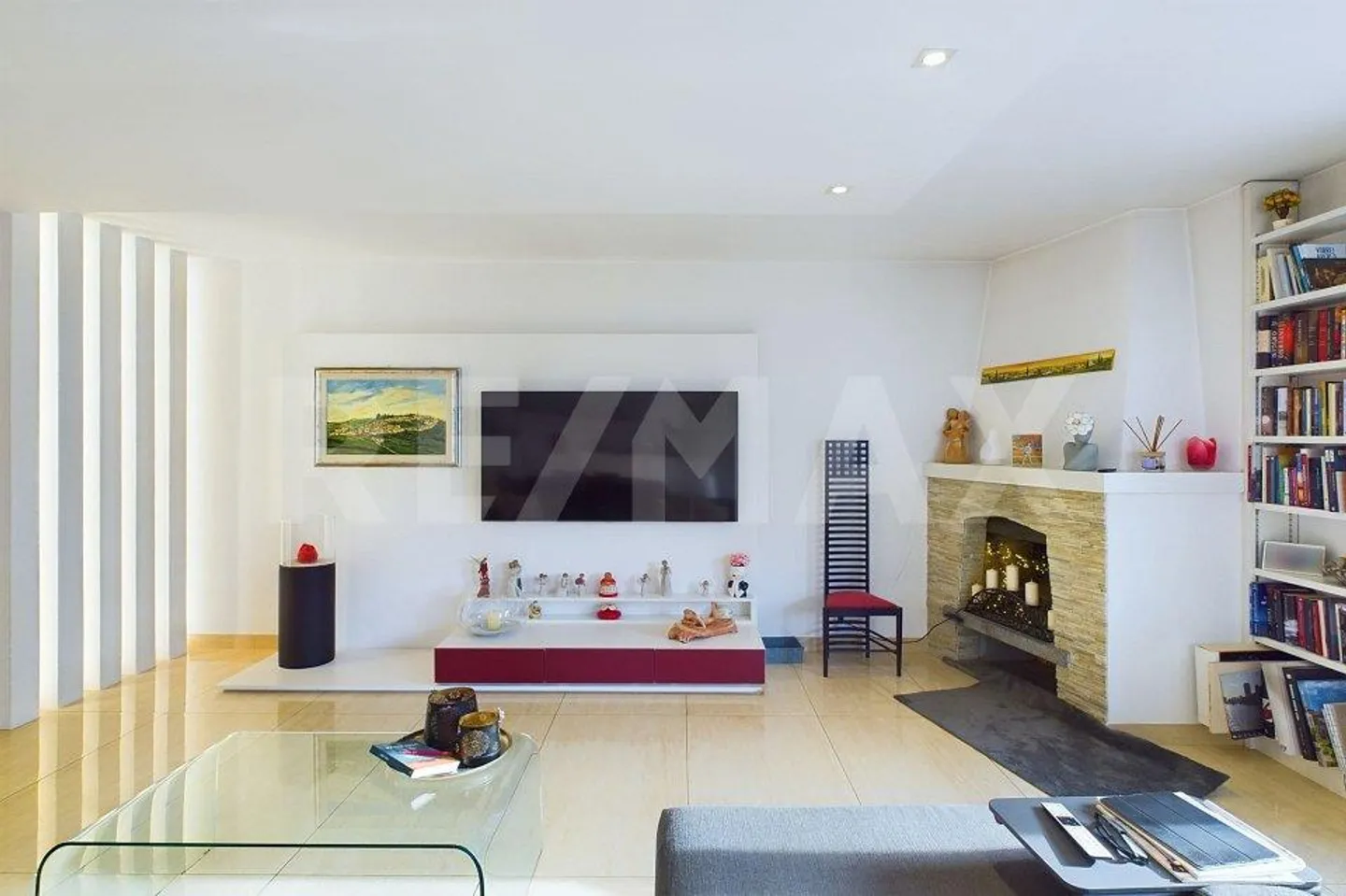 Dream apartment with panoramic terrace and cozy fireplace - Photo 6 of 13