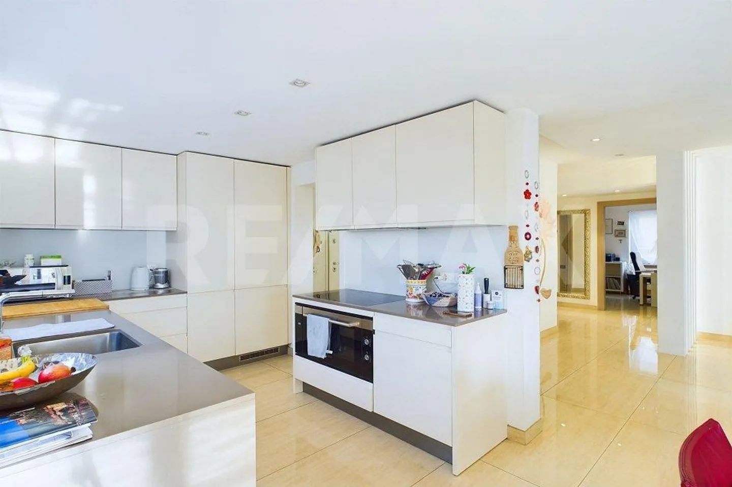 Dream apartment with panoramic terrace and cozy fireplace - Photo 11 of 13