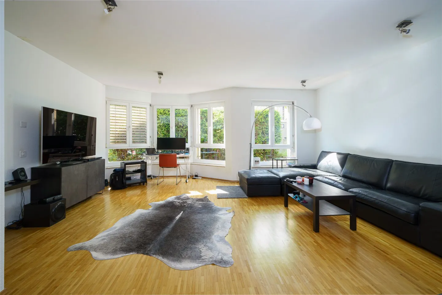 Superbe appartement avec jardin idyllique dans un quartier résidentiel prisé à Bâle - Photo 1 sur 13