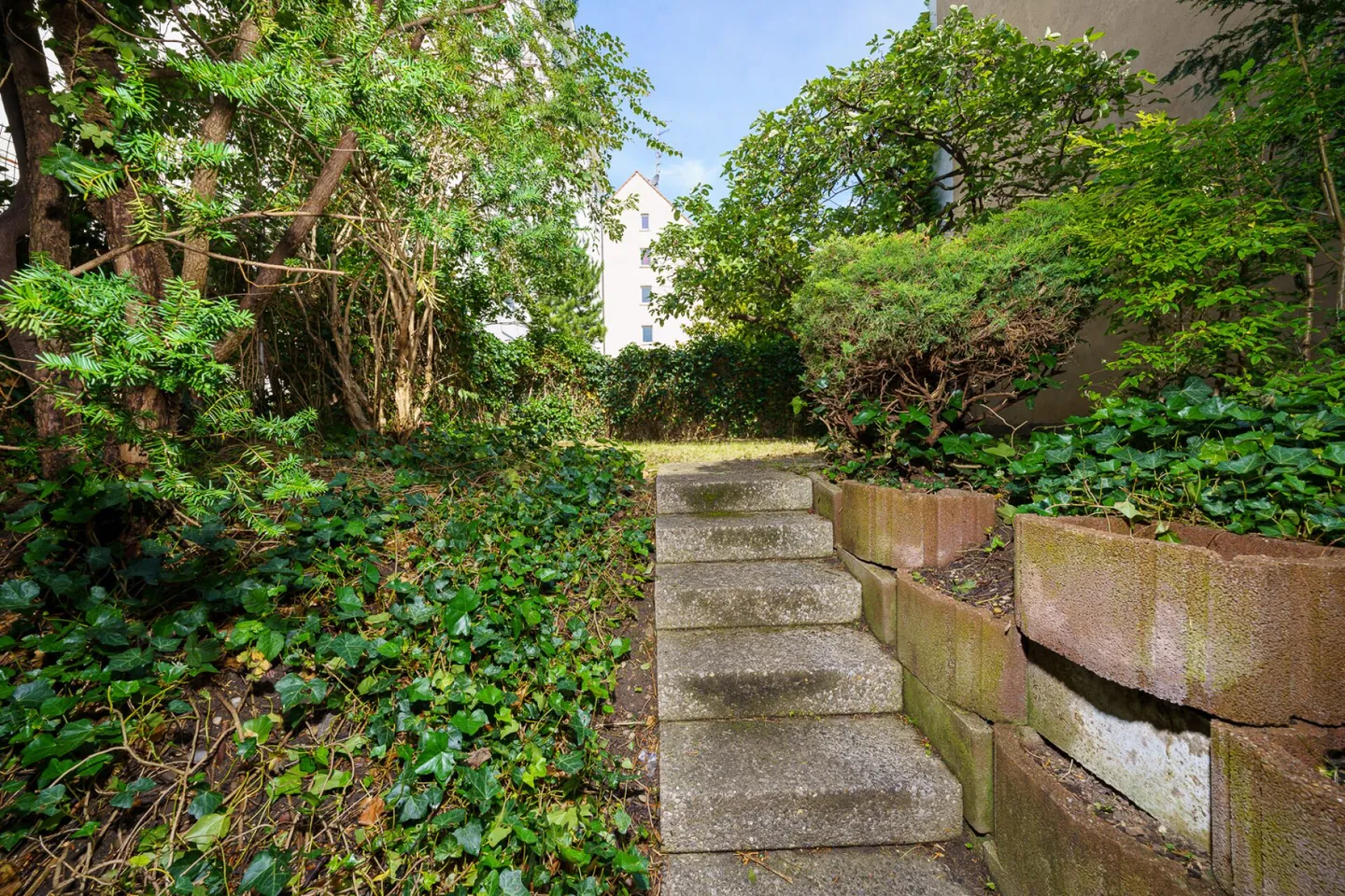 Superbe appartement avec jardin idyllique dans un quartier résidentiel prisé à Bâle - Photo 10 sur 13