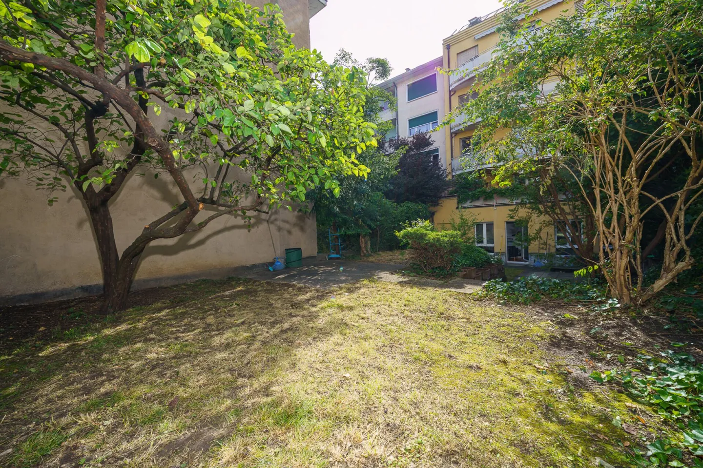 Superbe appartement avec jardin idyllique dans un quartier résidentiel prisé à Bâle - Photo 11 sur 13