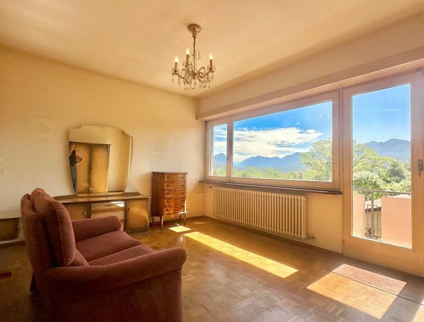 AGNO · TWO-FAMILY HOUSE WITH GARDEN IN A RESIDENTIAL AREA - Photo 3 of 11