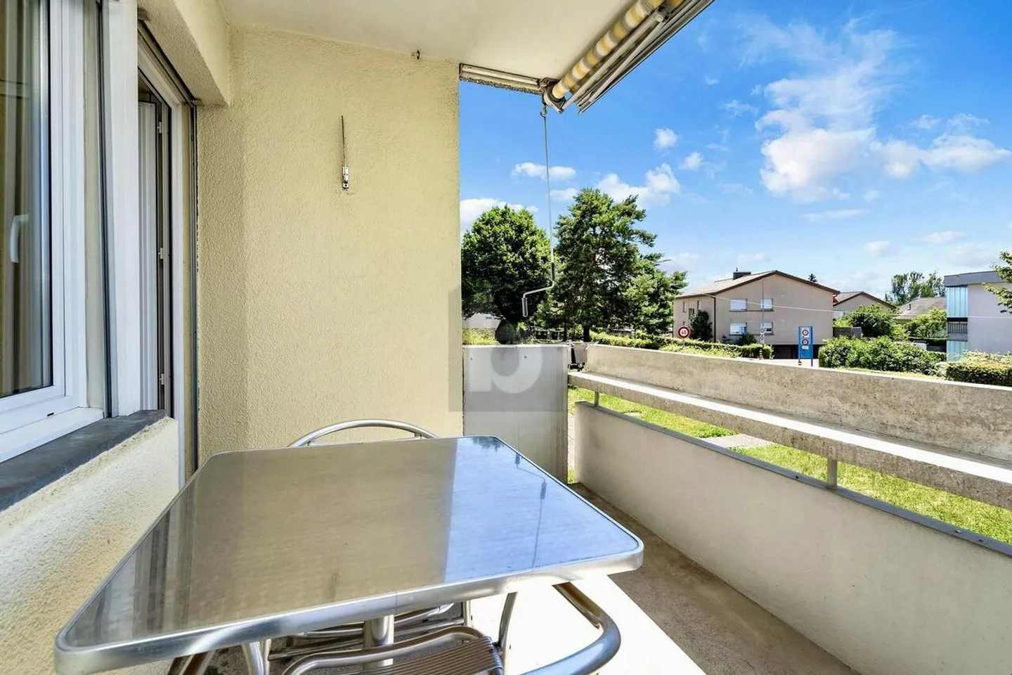 LIVING IN AN ELEVATED LOCATION IN THE MANNENBERG DISTRICT - Photo 2 of 6