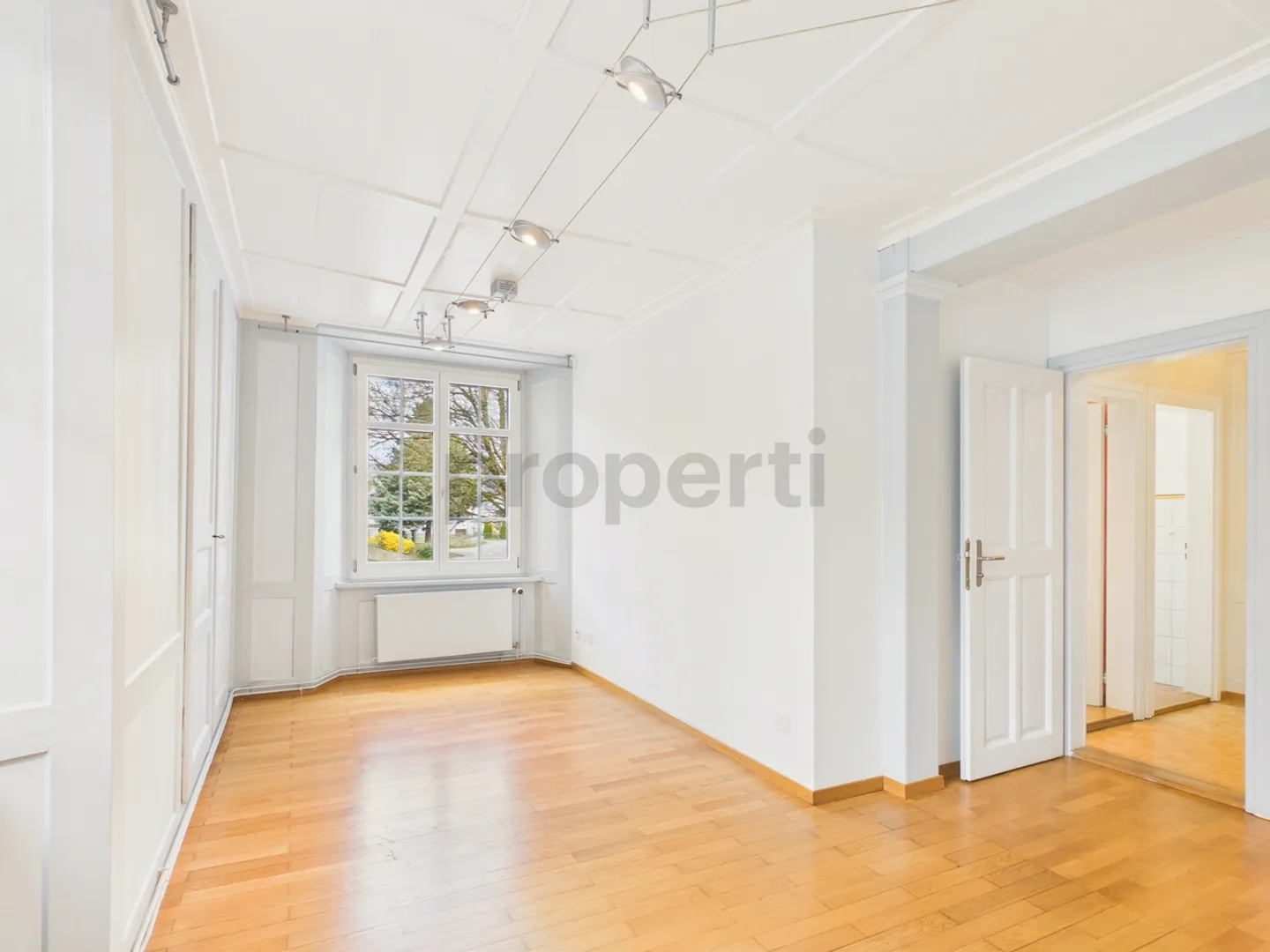 Appartamento affascinante con 4 stanze, balcone e giardino privato, Mauren - Foto 6 di 9