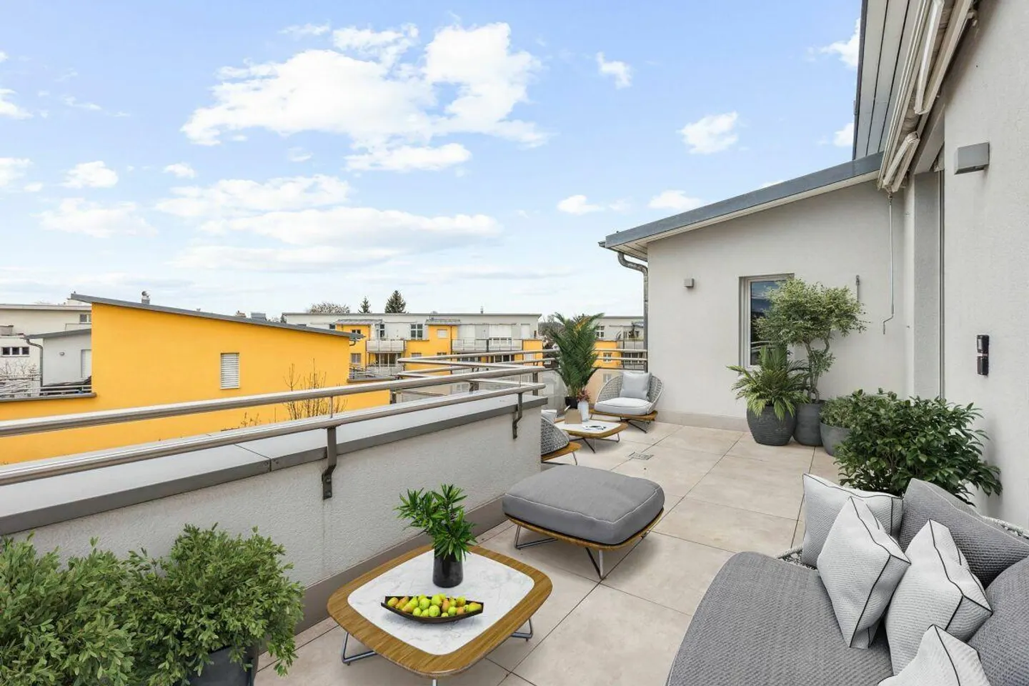 Appartamento attico lussuoso con quattro terrazze! - Foto 2 di 10