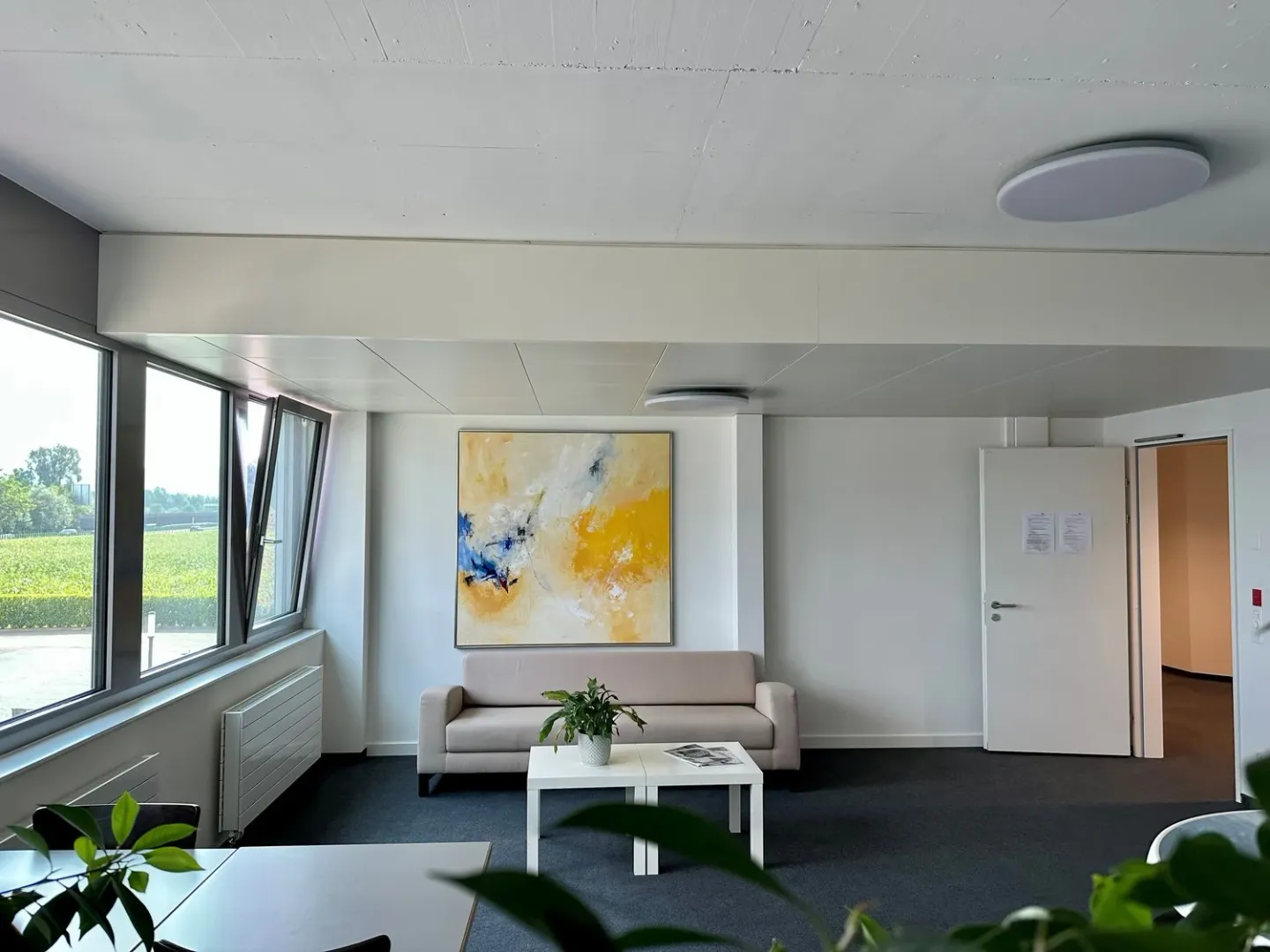 Bureau moderne à louer (y compris nettoyage, électricité et charges) - Photo 4 sur 5