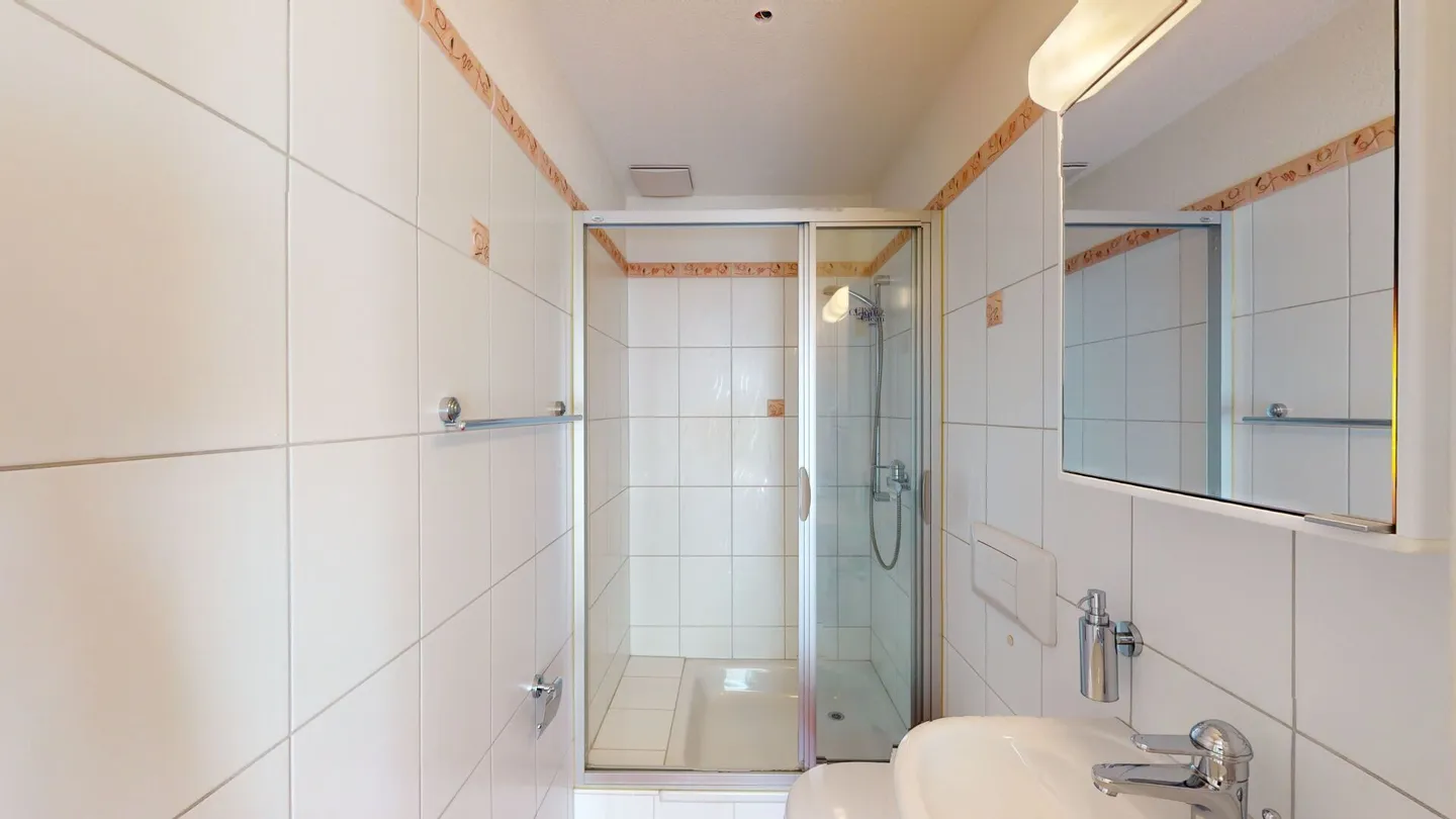 Living in a prestigious location, with a wide view and large terrace - Photo 13 of 18