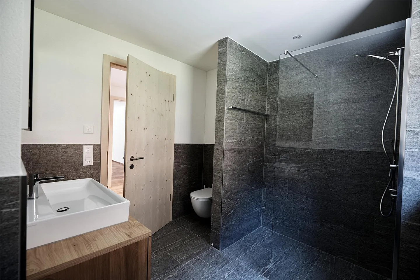 3.5 Zimmer Wohnung - Foto 5 von 8