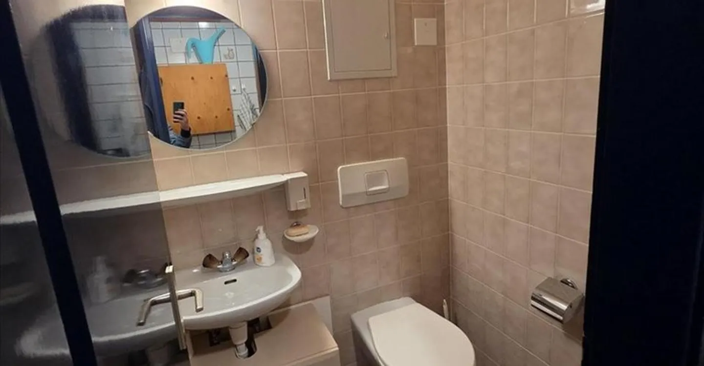 Bureau à louer - Photo 2 sur 9