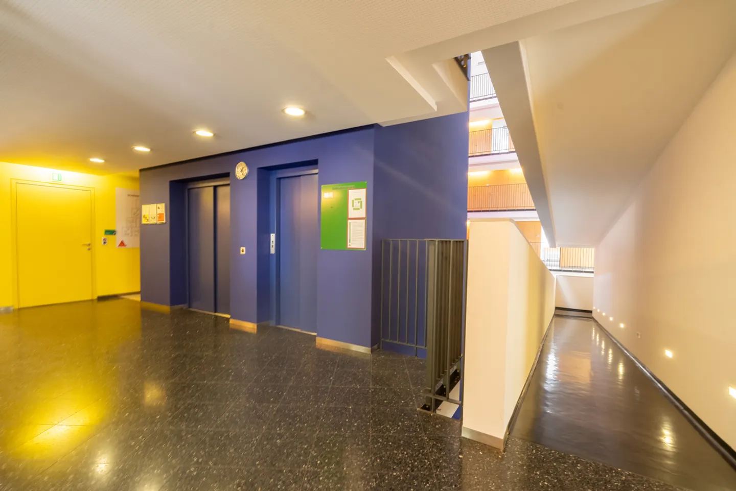 Espace de bureau polyvalent à Sarnen - Photo 7 sur 10