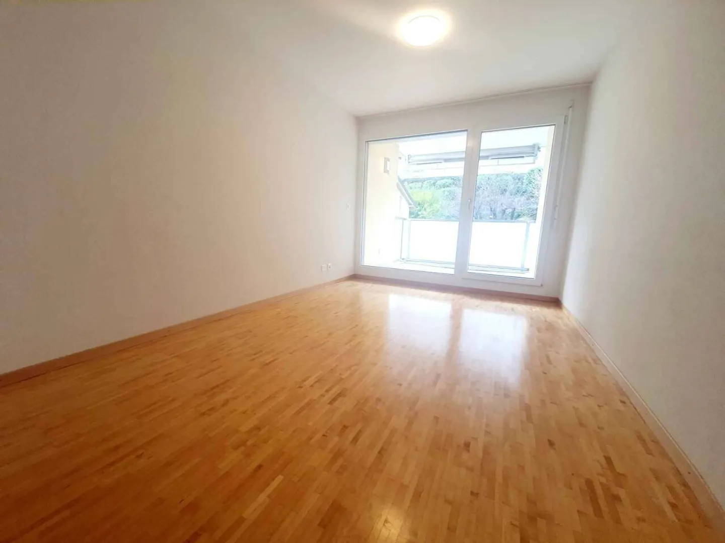 Charming Duplex Apartment - Photo 7 of 11