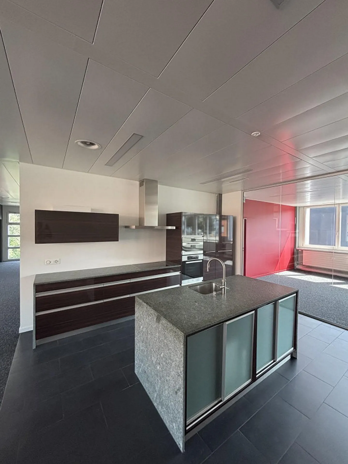 Espace de bureau moderne avec un excellent accès 384,2 m² au standard Minergie® - Photo 5 sur 13