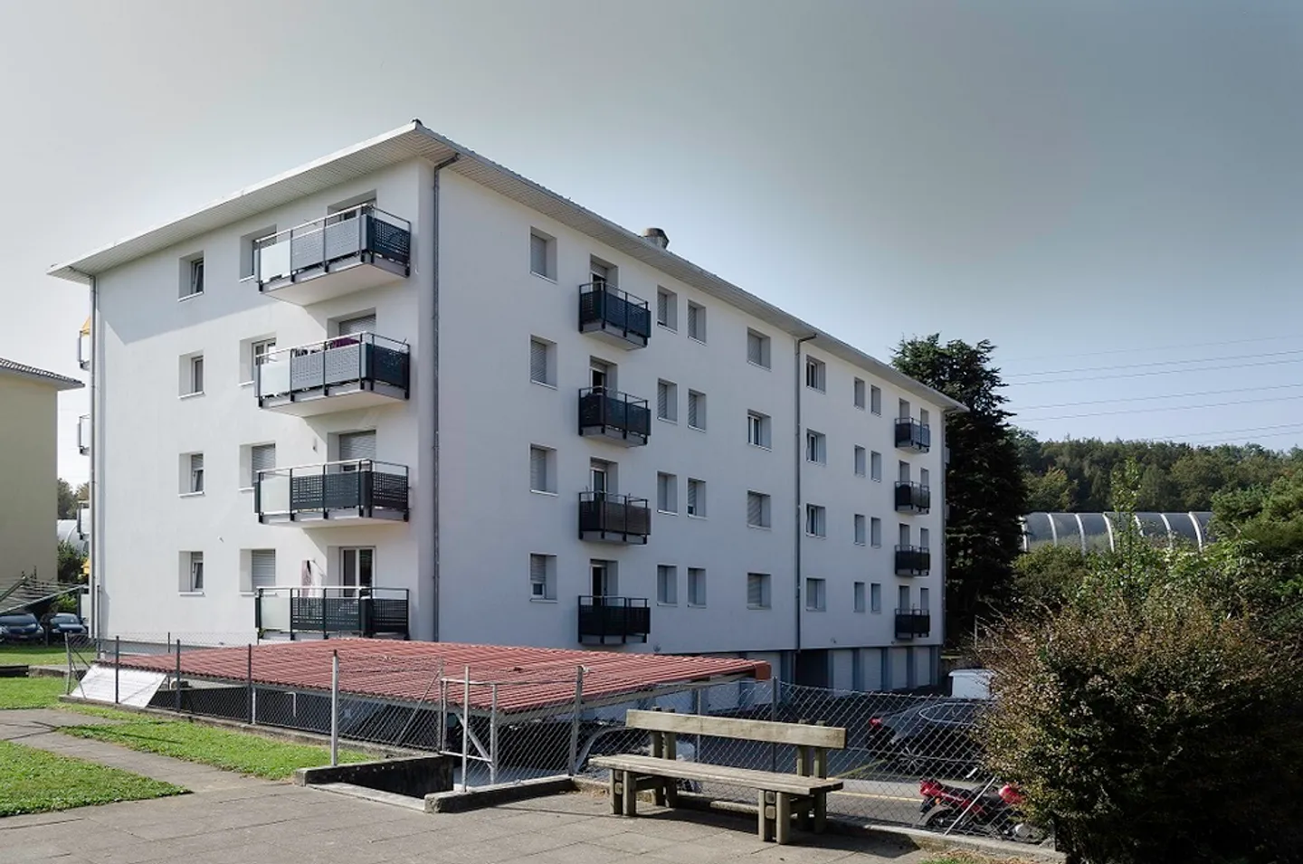 In der Nähe von M1 und Geschäften - Foto 1 von 1