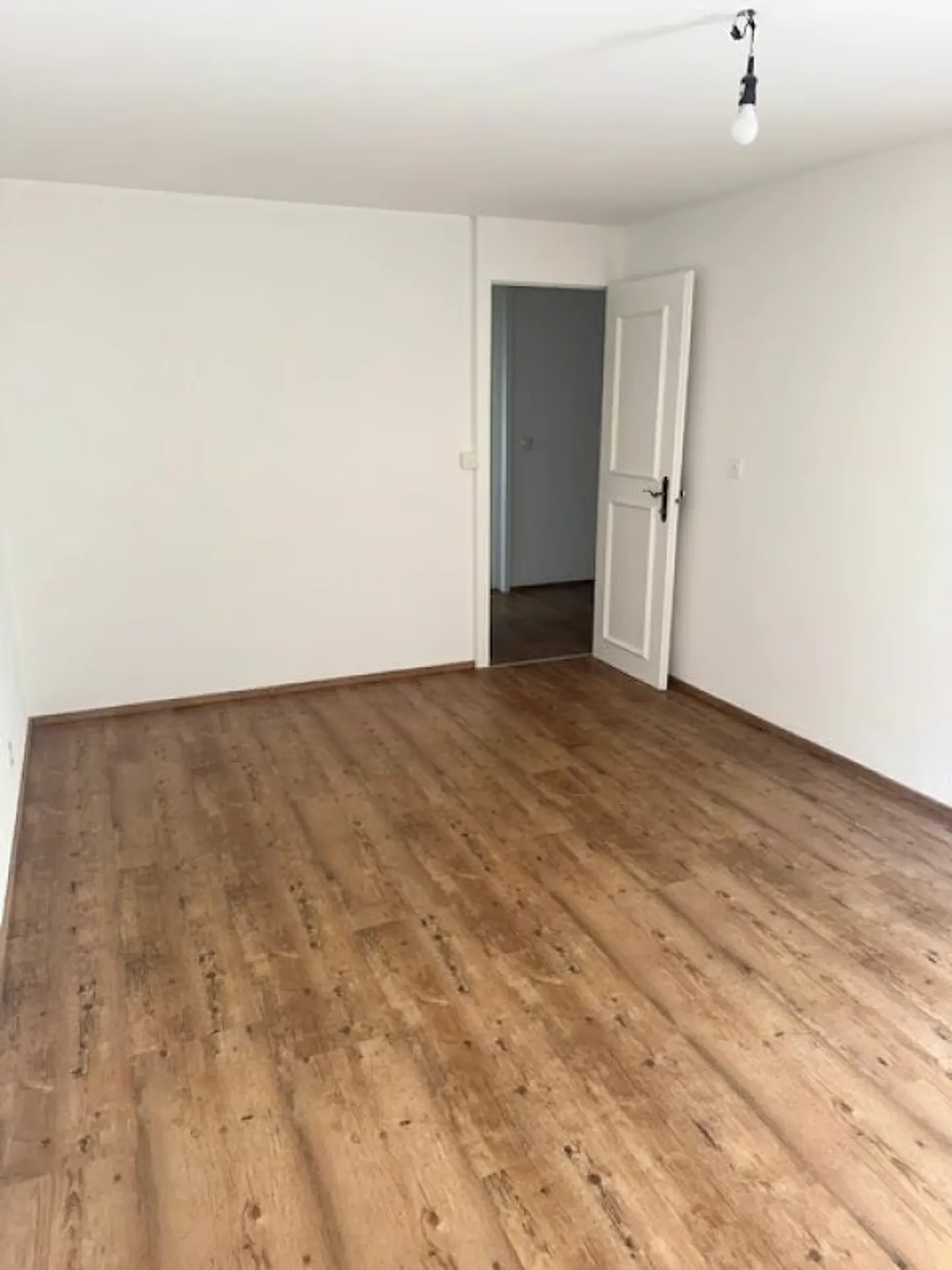 Helle 3-Zimmer-Wohnung mit Balkon - Foto 9 von 14