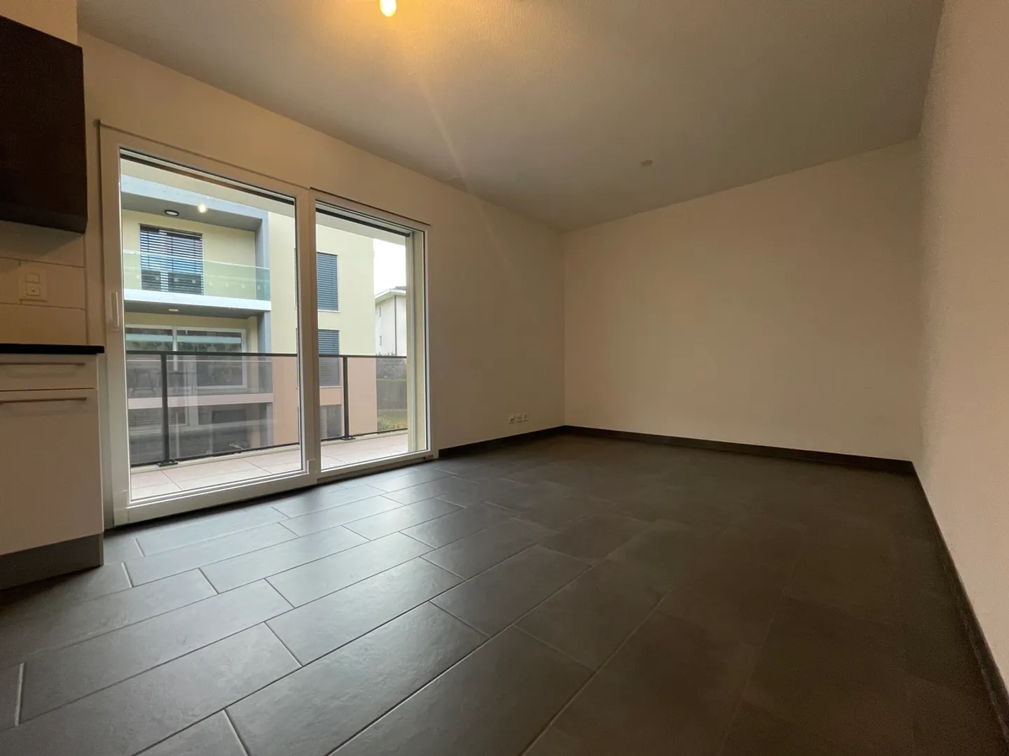 Schönes Studio in einem neu gebauten Gebäude - Foto 2 von 6