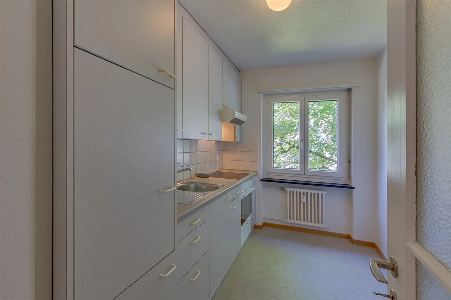 Apartment for rent - Photo 6 of 8