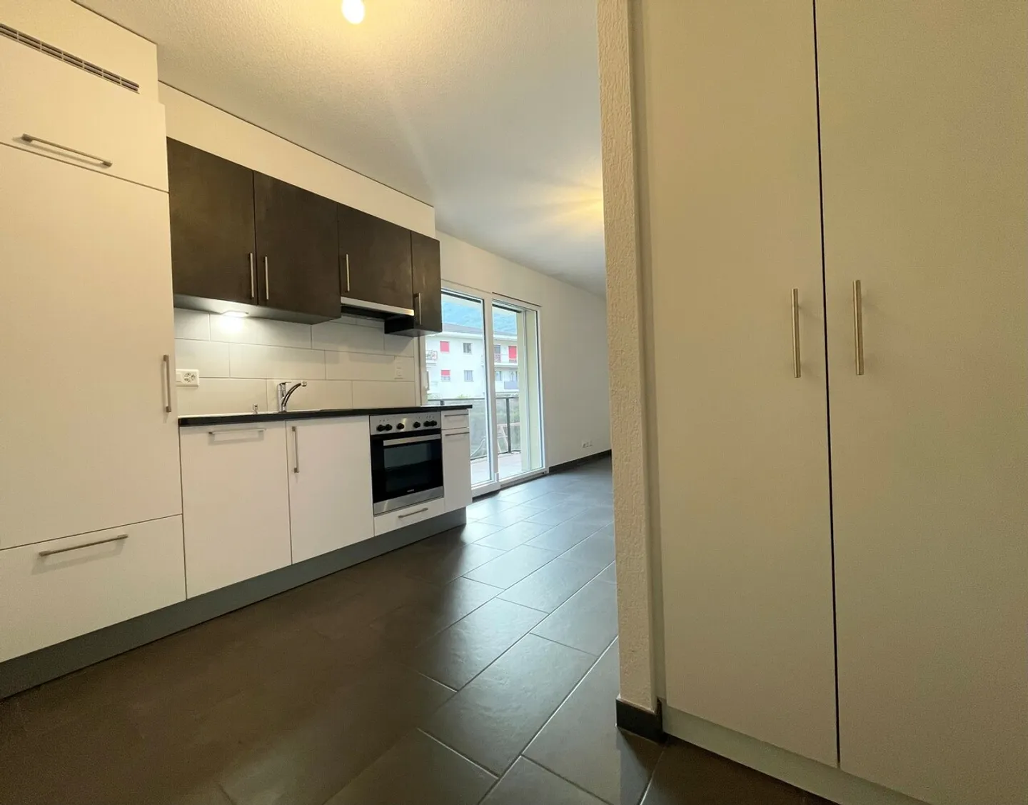 Schönes Studio in einem neu gebauten Gebäude - Foto 1 von 6