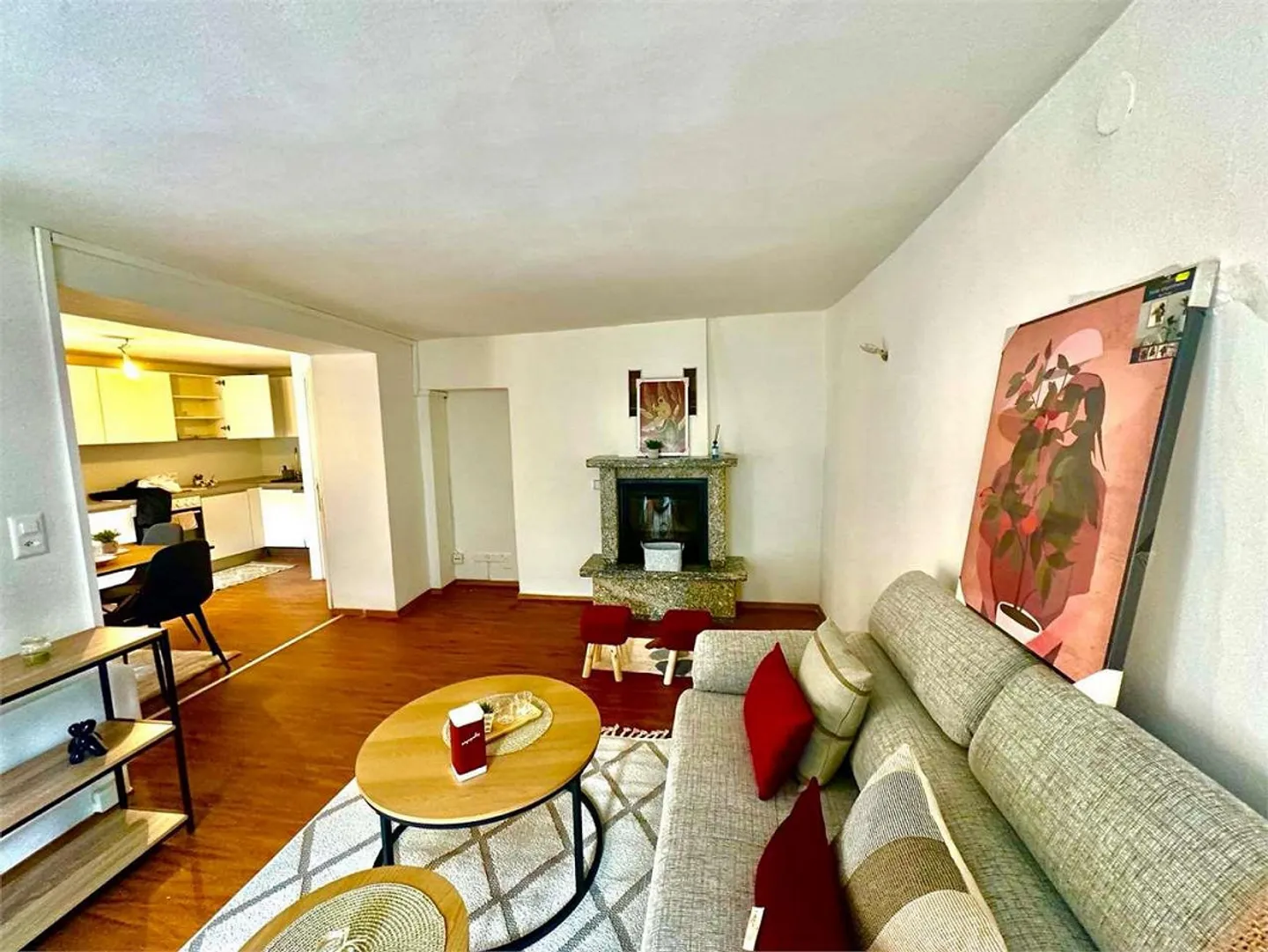 In der Nähe von Bellinzona - Cresciano: Wunderschöne 3.5 Zimmer renoviert - Foto 4 von 9