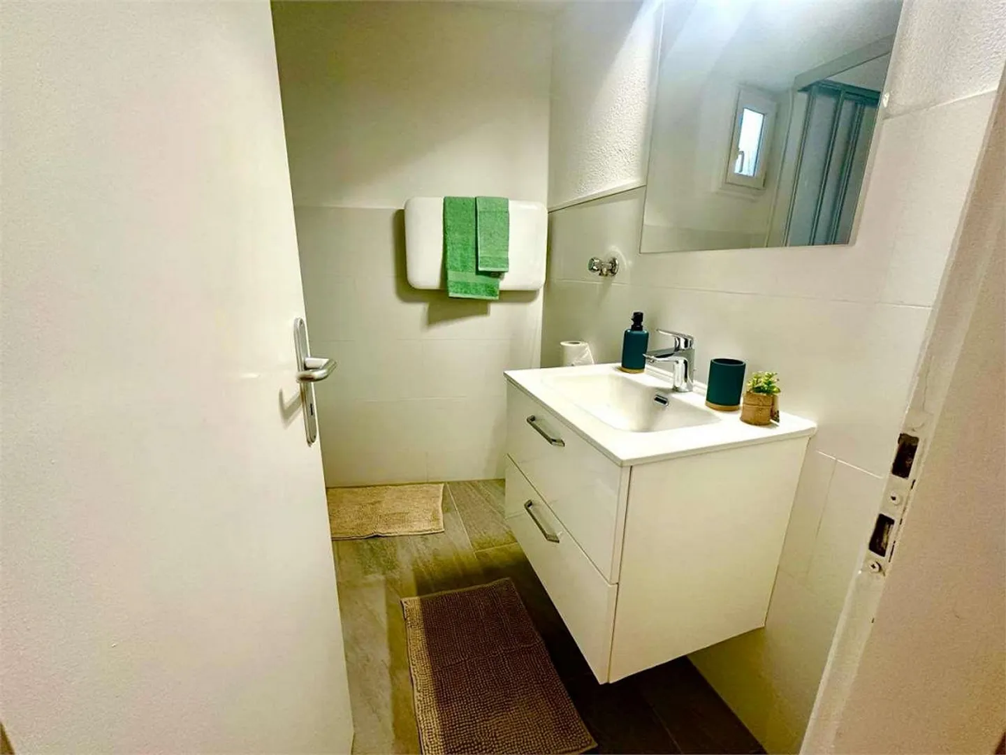 In der Nähe von Bellinzona - Cresciano: Wunderschöne 3.5 Zimmer renoviert - Foto 9 von 9
